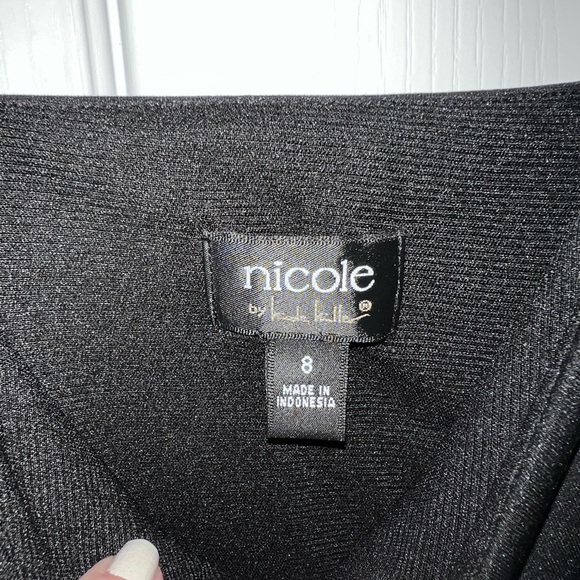 Nicole Miller Maxi Floral Dress - Size 8 - Picture 5 of 7